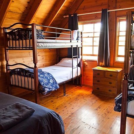 Minimbah Farm Cottages-Family Farmstay- Choose From 2 & 3 Bedroom Cottages And 6 Bedroom House Kangaroo Valley Exterior photo
