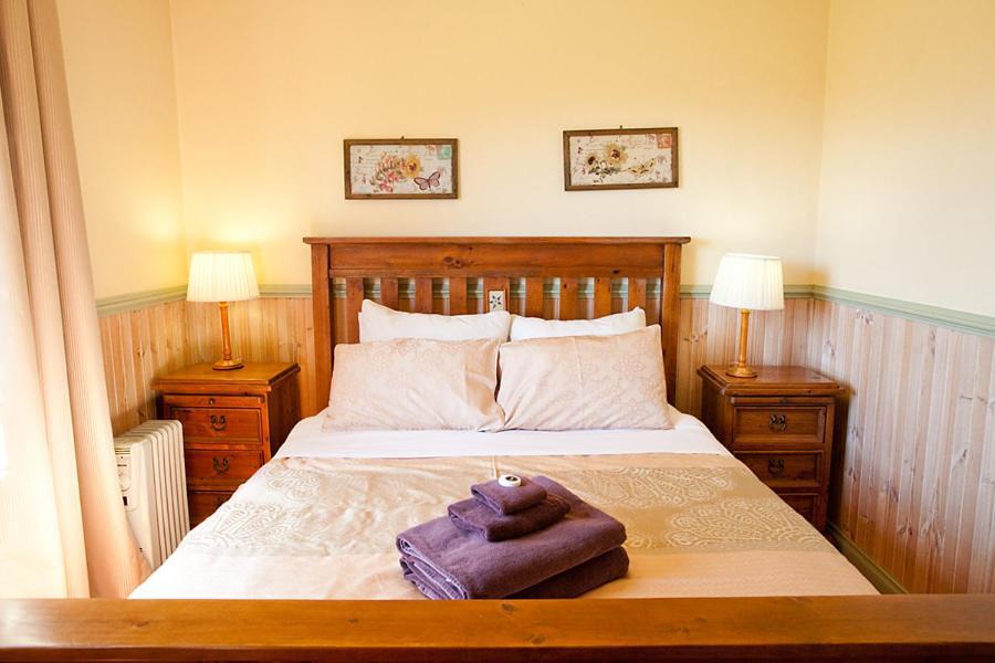 Minimbah Farm Cottages-Family Farmstay- Choose From 2 & 3 Bedroom Cottages And 6 Bedroom House Kangaroo Valley Exterior photo